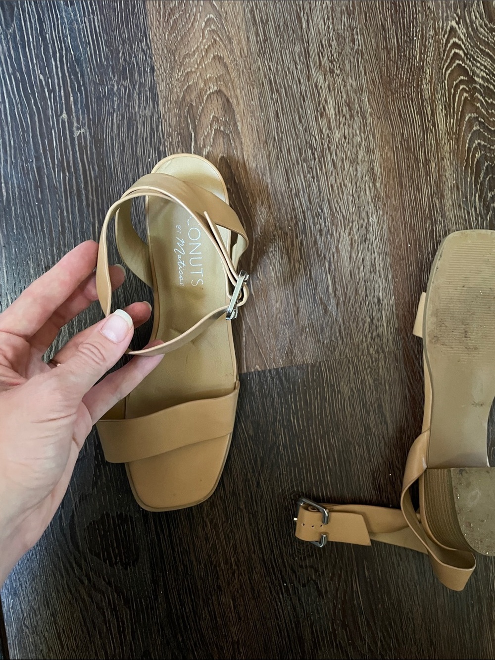 Tan Strappy Block Heel Sandals - Picture 7 of 7